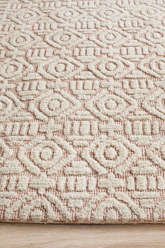 Levi Gloria Peach Ivory Rug